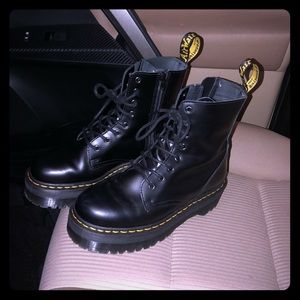 Dr. Martens Jadon